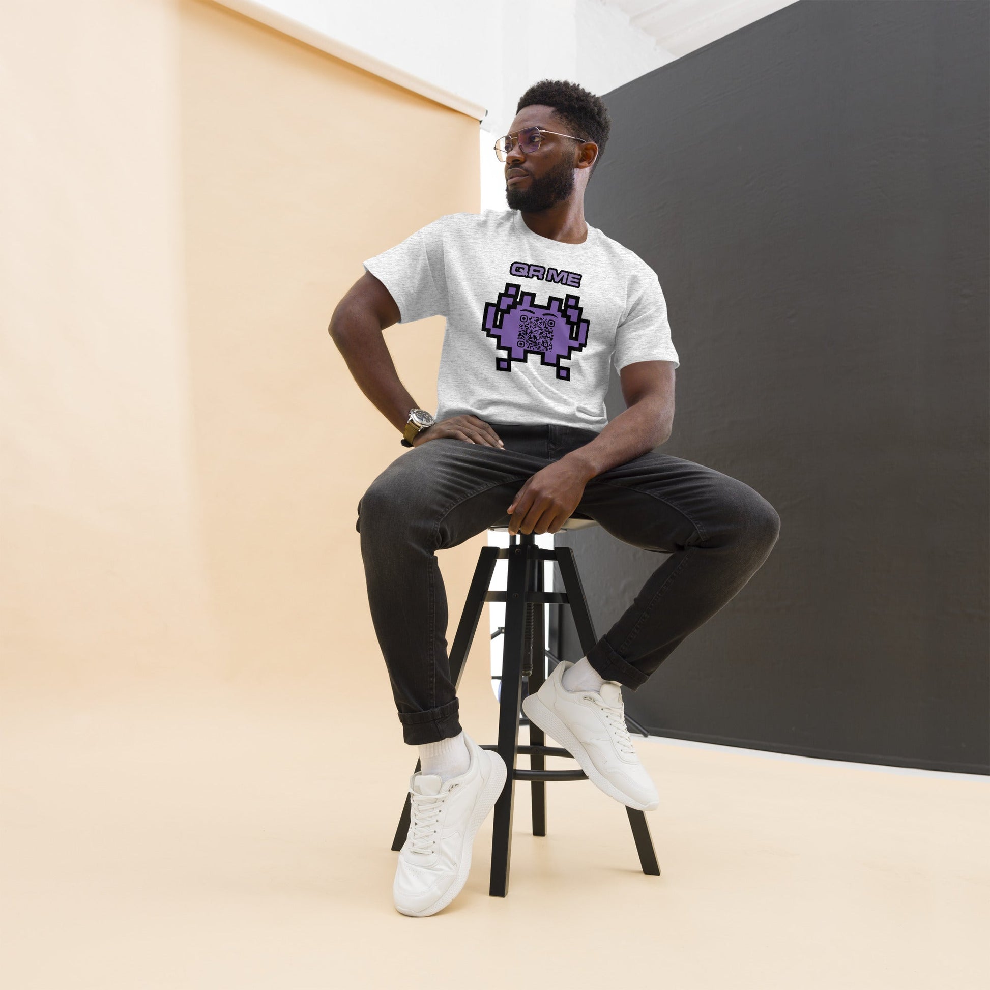 Alien Emoji Personalized QR Code Unisex T-Shirt