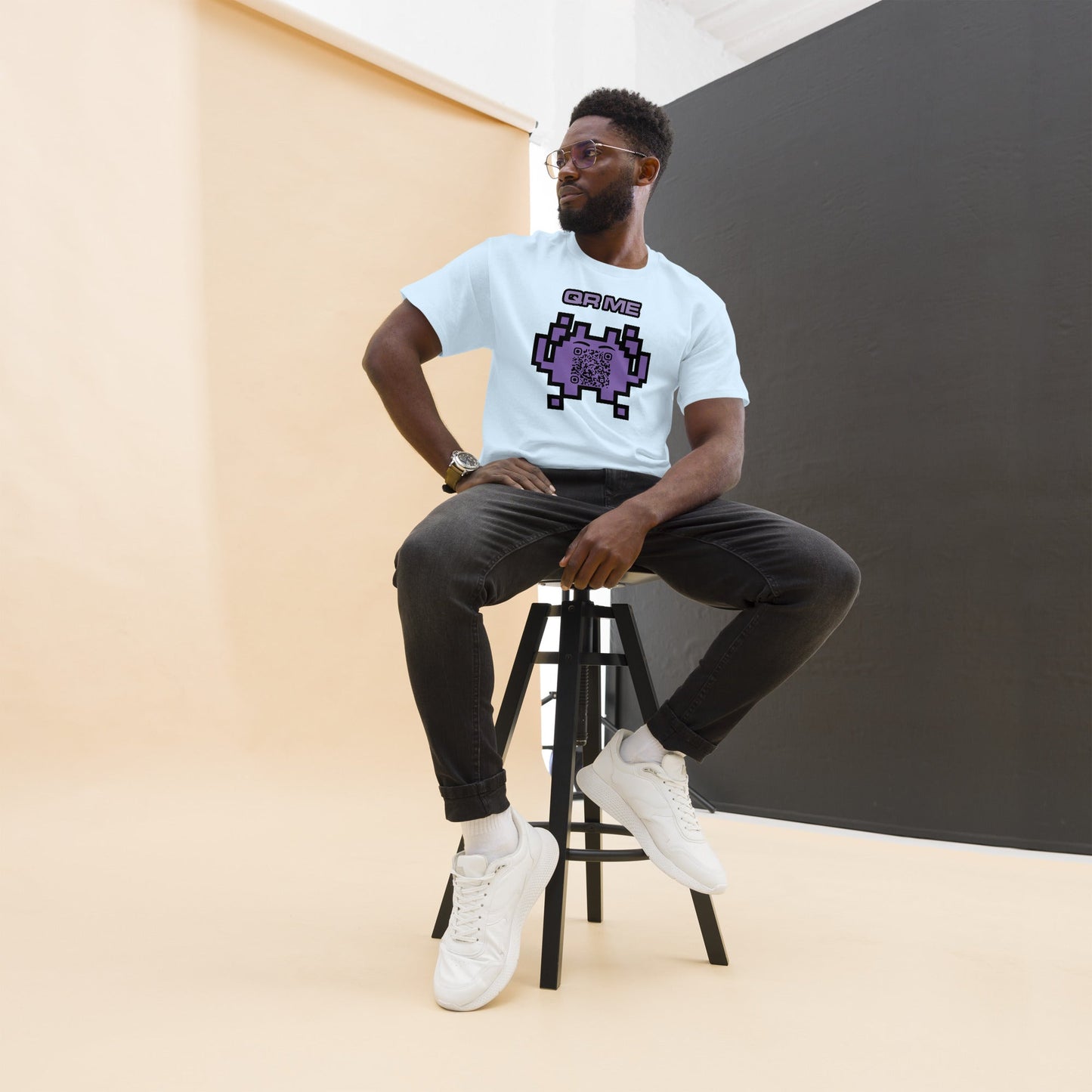 Alien Emoji Personalized QR Code Unisex T-Shirt