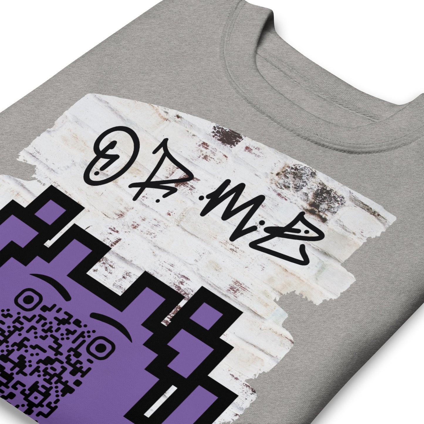 Graffiti Wall Alien QR Code Sweatshirt β Bold Style for Gamers