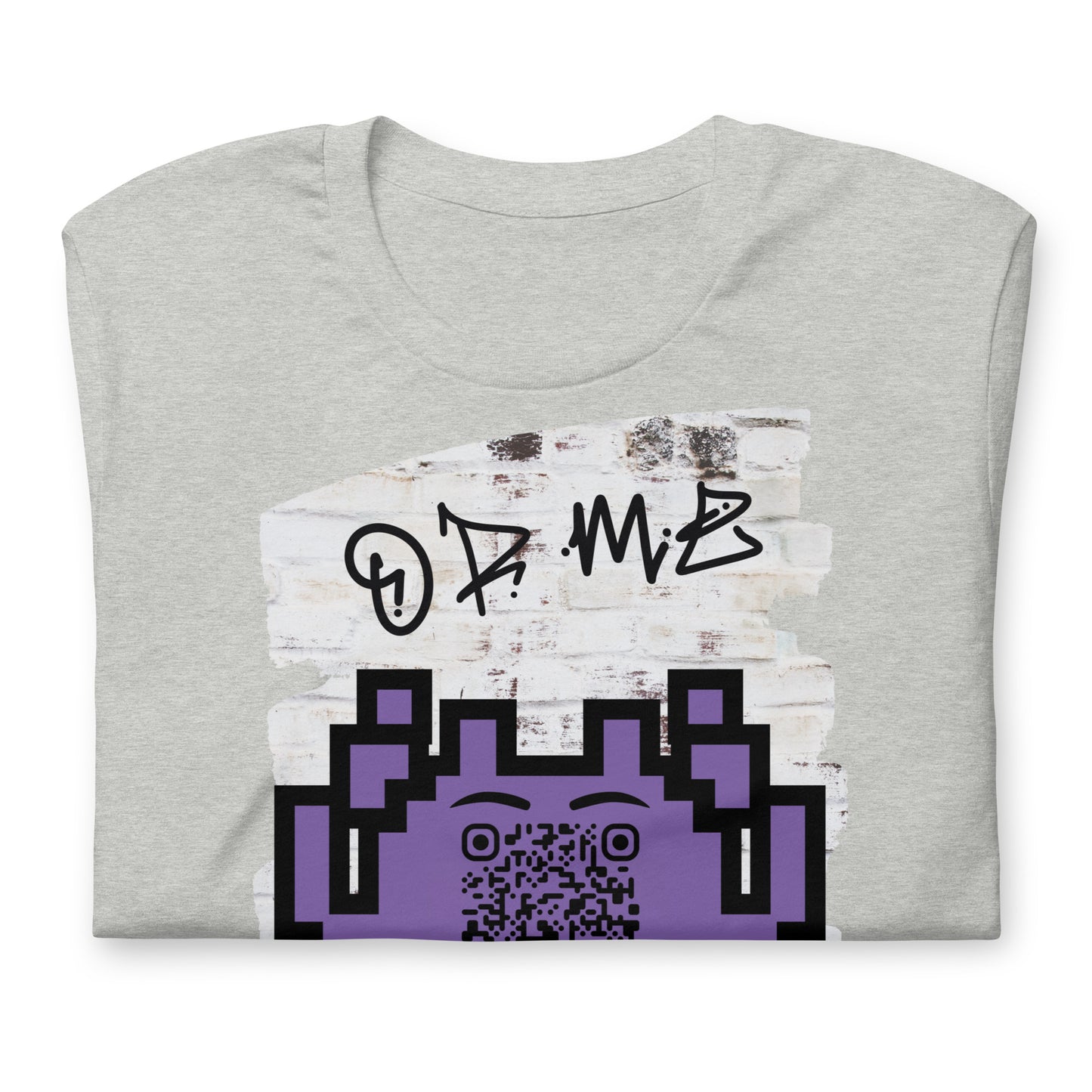 Graffiti Wall Alien QR Code T-Shirt – For Gamers and YouTubers
