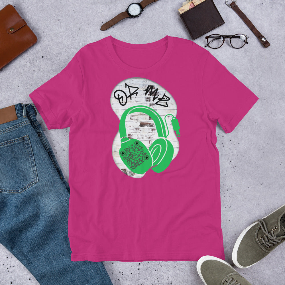 Graffiti Wall QR Code T-Shirt – Share Your Music Boldly