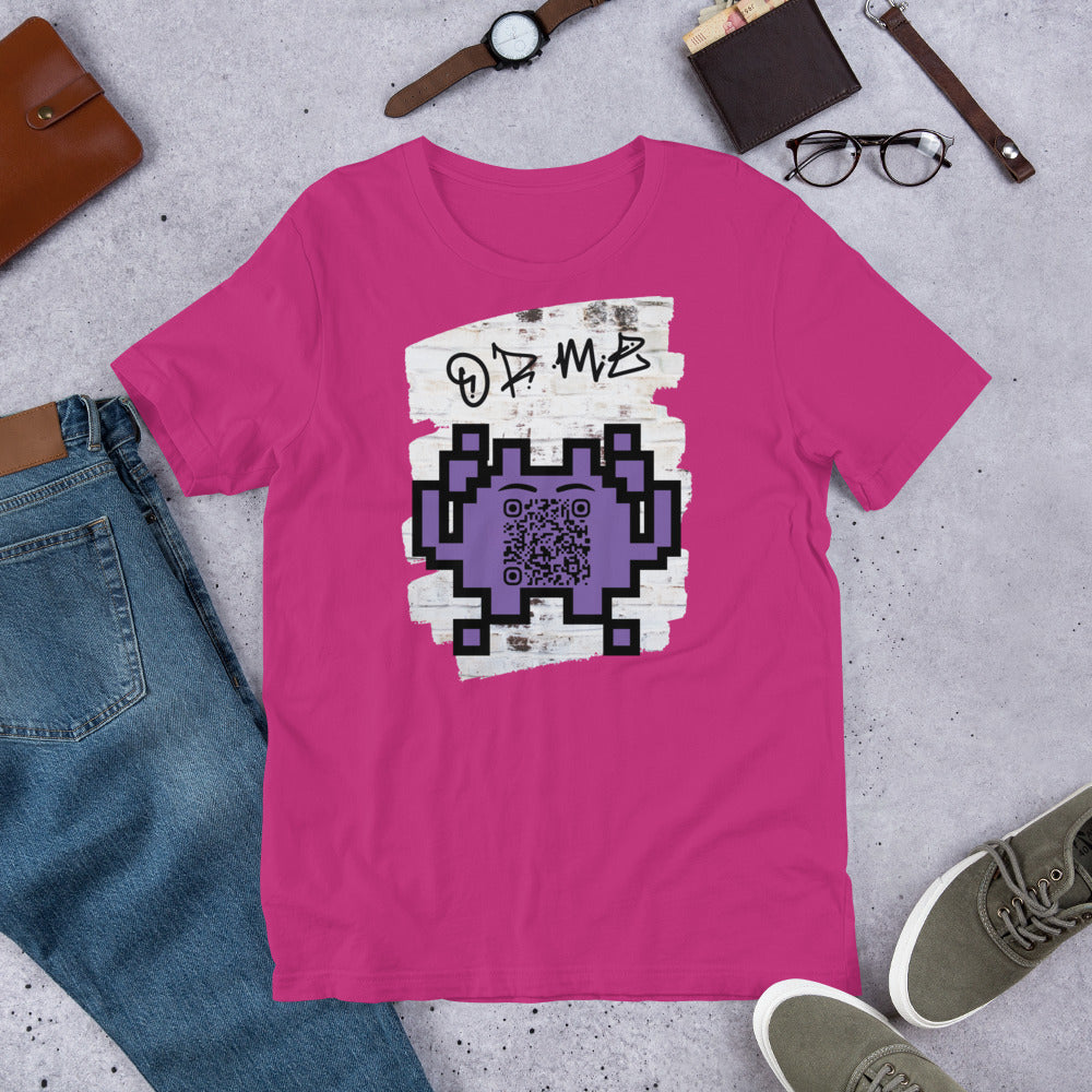 Graffiti Wall Alien QR Code T-Shirt – For Gamers and YouTubers