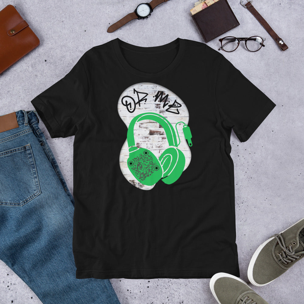 Graffiti Wall QR Code T-Shirt – Share Your Music Boldly