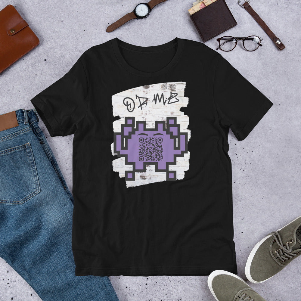 Graffiti Wall Alien QR Code T-Shirt – For Gamers and YouTubers