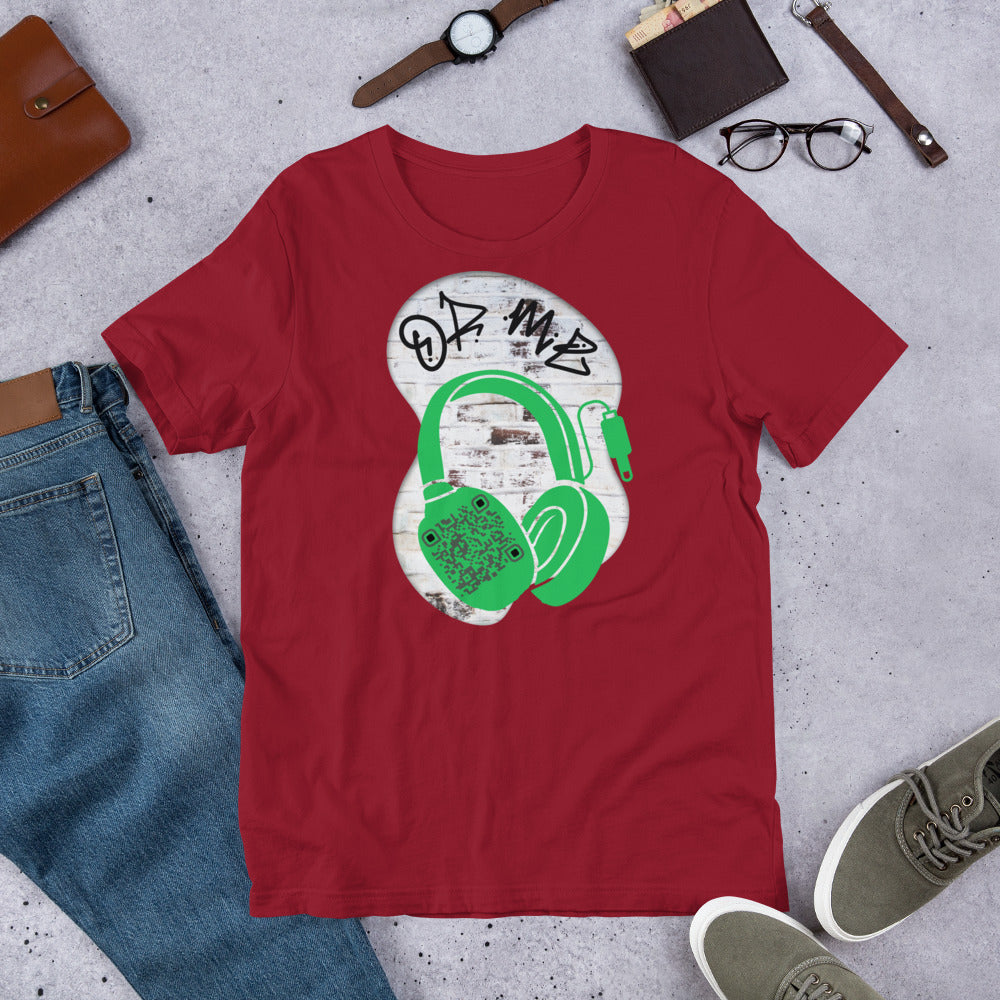 Graffiti Wall QR Code T-Shirt – Share Your Music Boldly