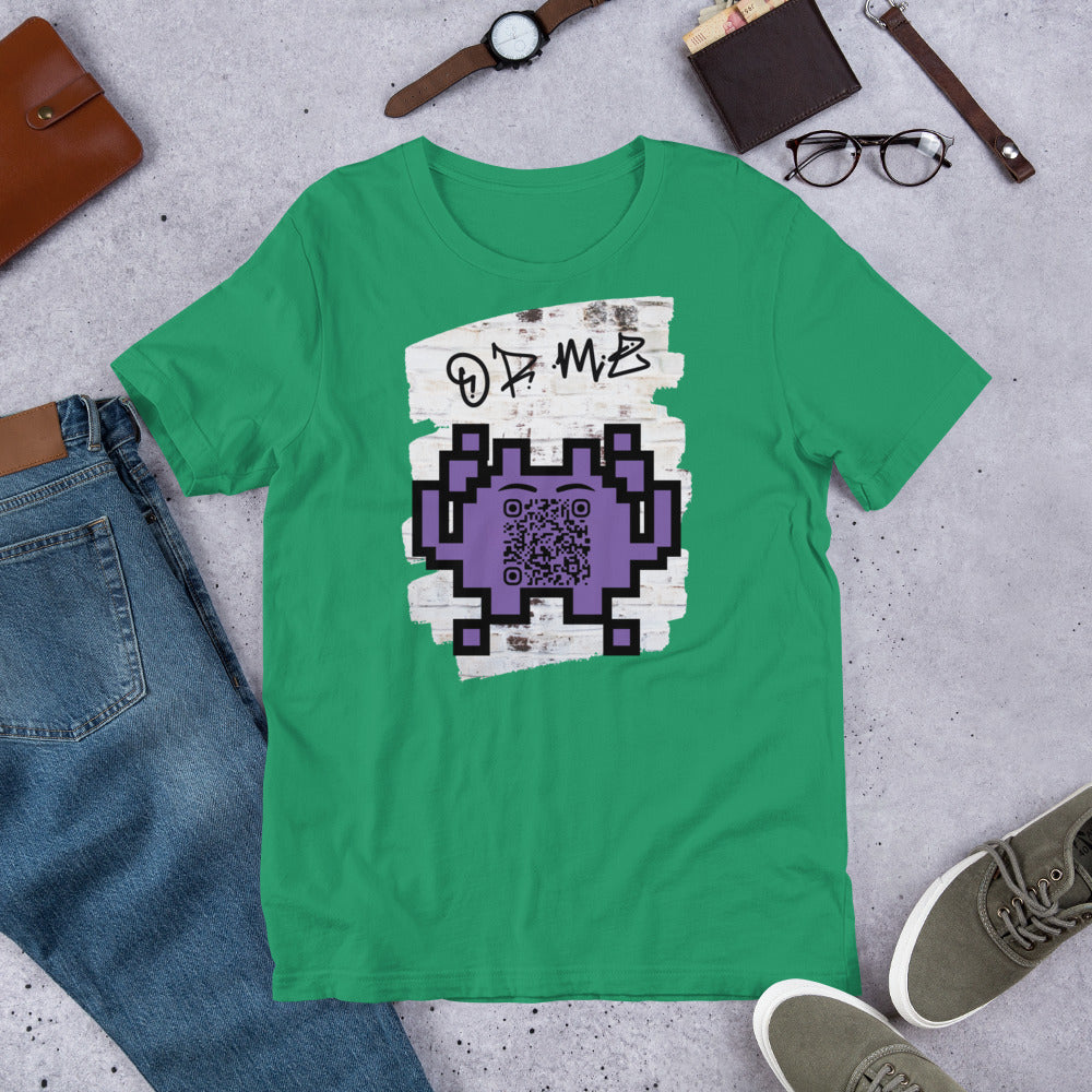 Graffiti Wall Alien QR Code T-Shirt – For Gamers and YouTubers