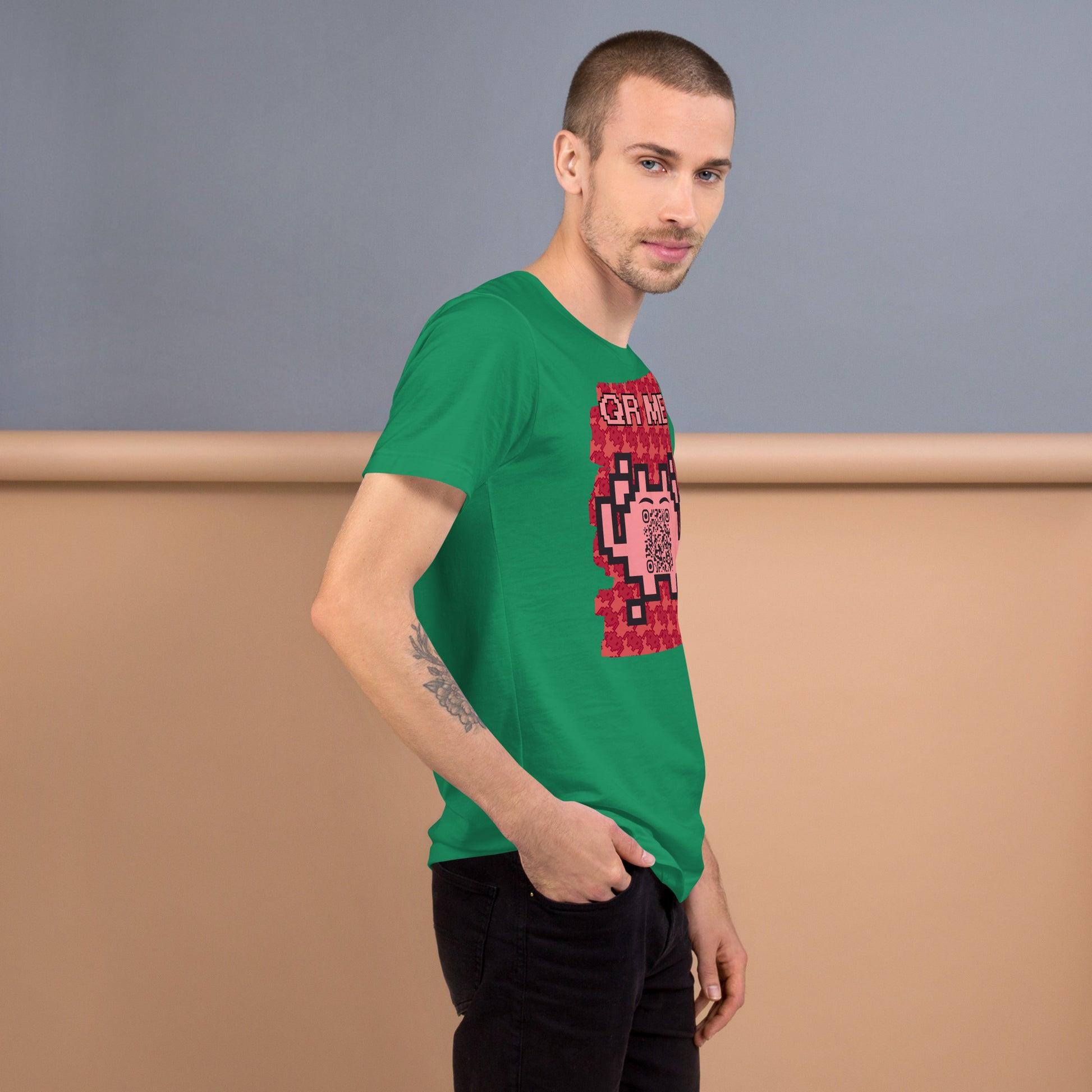 Red Alien QR Code T-Shirt – Go Boldly and Share