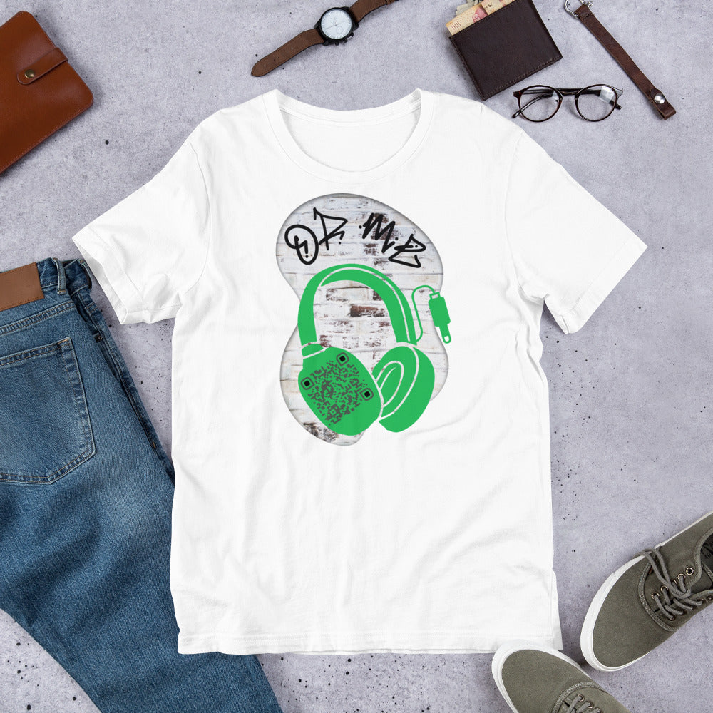 Graffiti Wall QR Code T-Shirt – Share Your Music Boldly