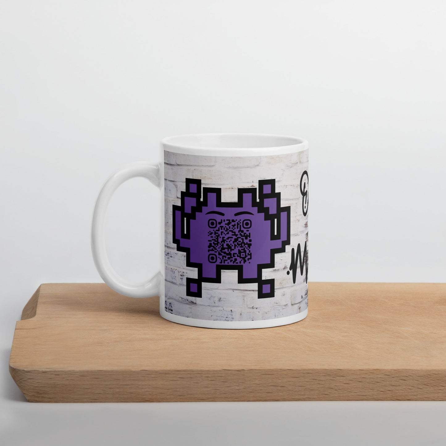 Graffiti Wall Alien Emoji QR Code Mug - For The Gamers