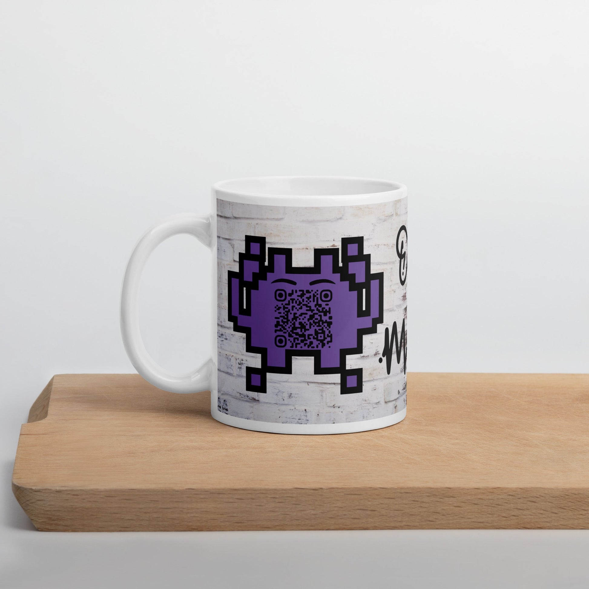 Graffiti Wall Alien Emoji QR Code Mug - For The Gamers