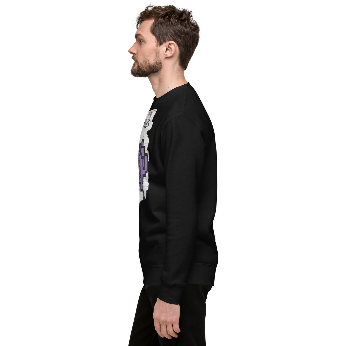 Graffiti Wall Alien QR Code Sweatshirt – Bold Style for Gamers