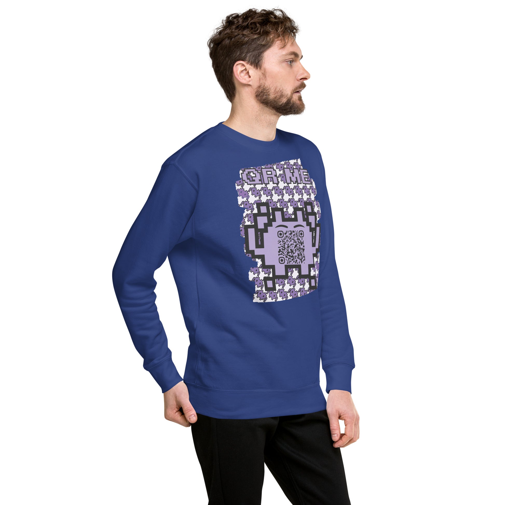 Purple Alien QR Code Sweatshirt – Classic Style for Gamers & Creators