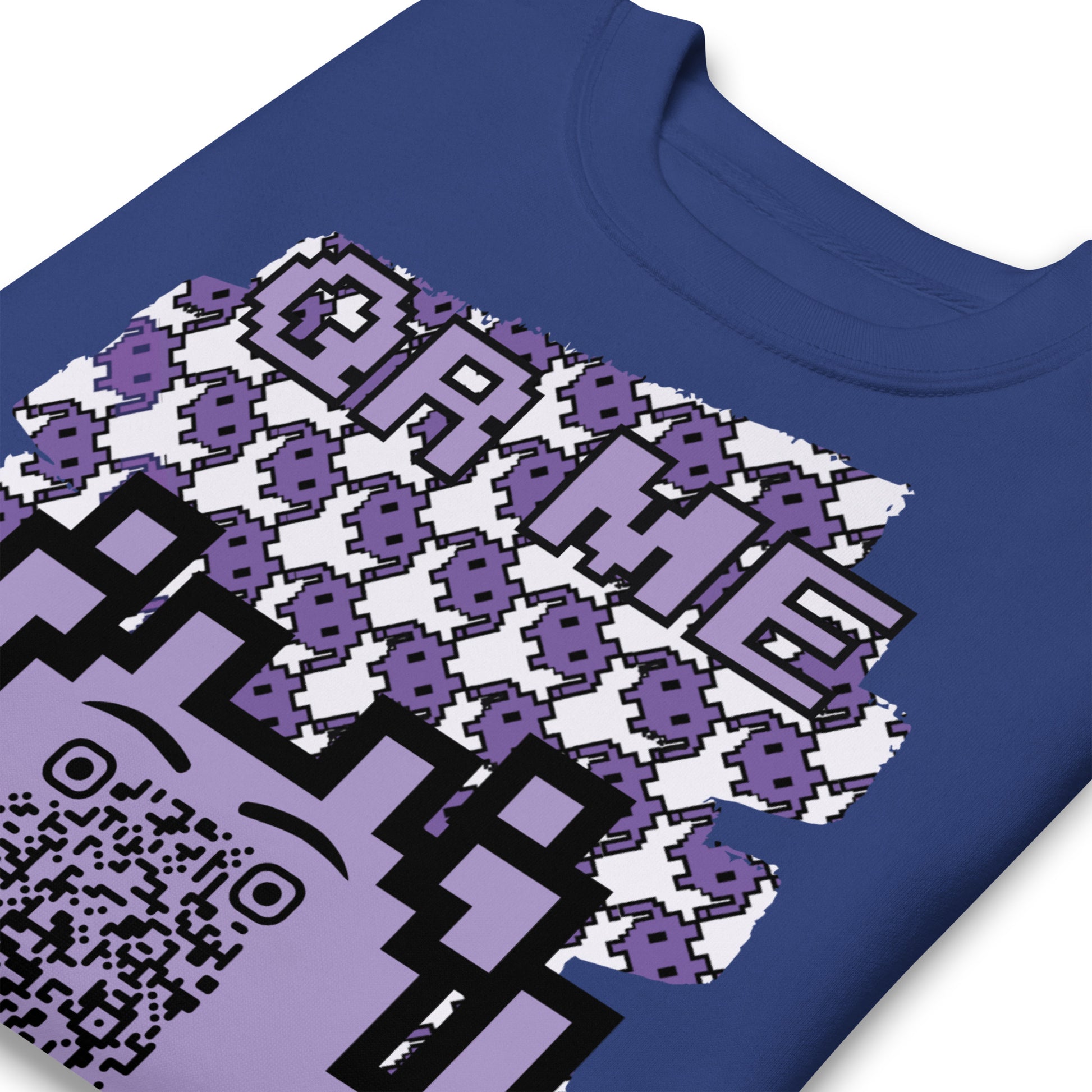 Purple Alien QR Code Sweatshirt – Classic Style for Gamers & Creators