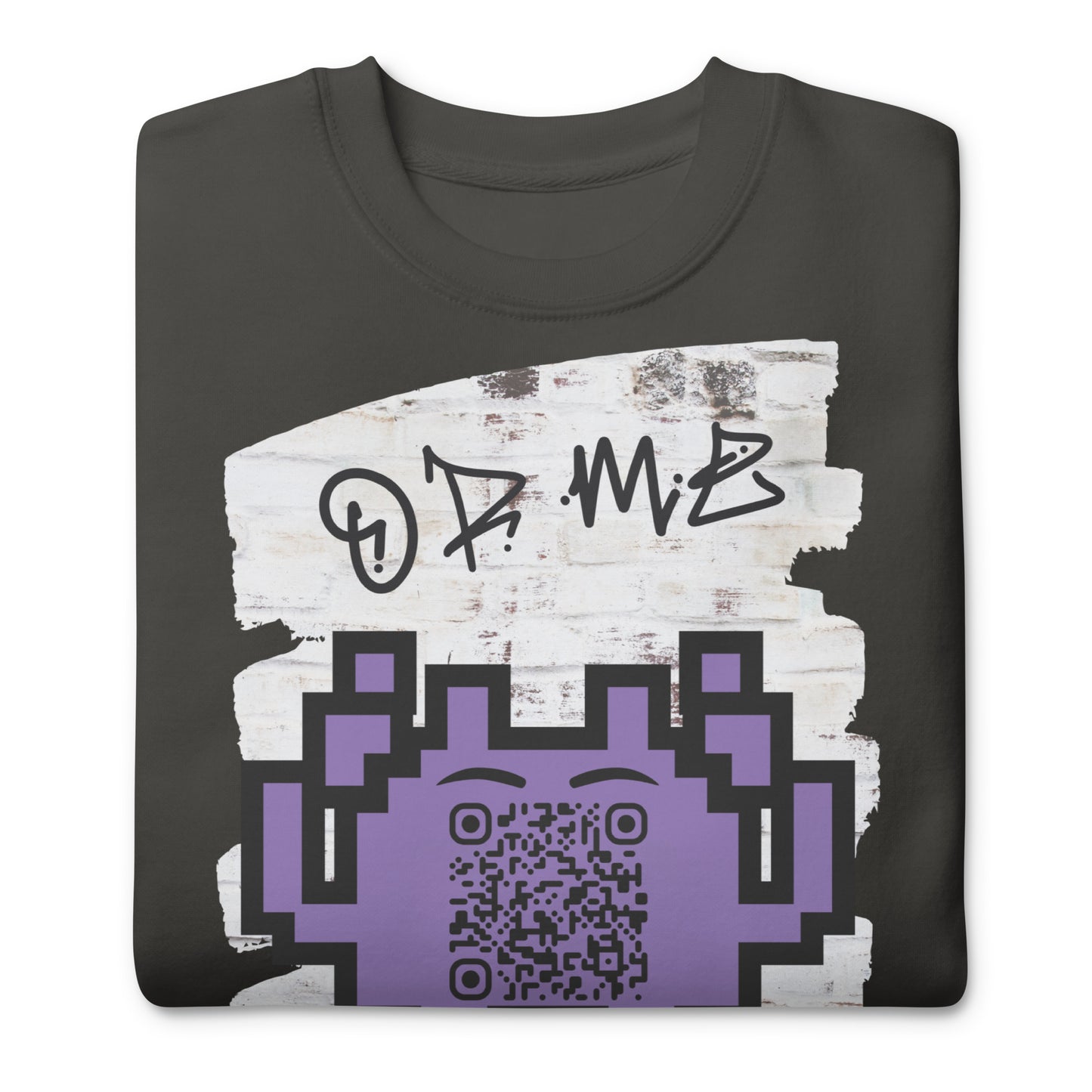 Graffiti Wall Alien QR Code Sweatshirt – Bold Style for Gamers