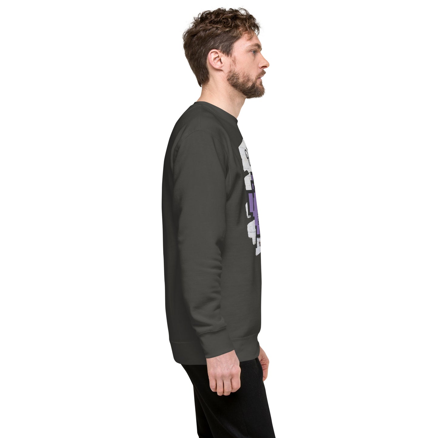 Graffiti Wall Alien QR Code Sweatshirt – Bold Style for Gamers